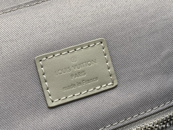 Aaa replica ru LOUIS PM VUITTON CHRISTOPHER 0815